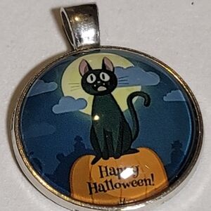 Halloween NECKLACE on pumpkin Necklace pendant chain happy Halloween UNISEX